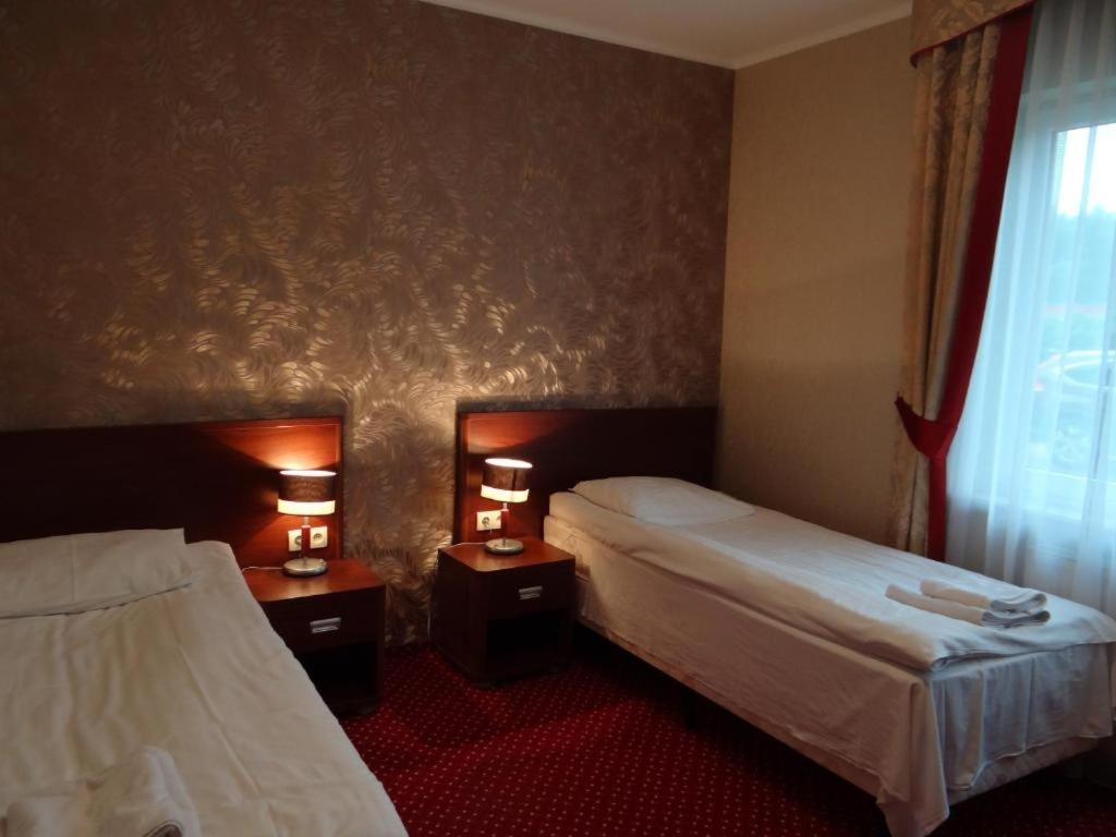 Tim Hotel